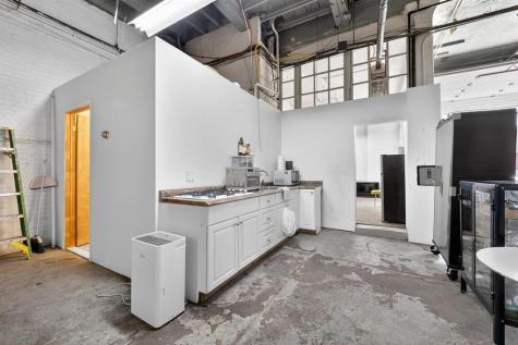338 Montgomery Street Jersey City NJ 07302