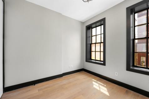 208 15th Street Jersey City NJ 07310
