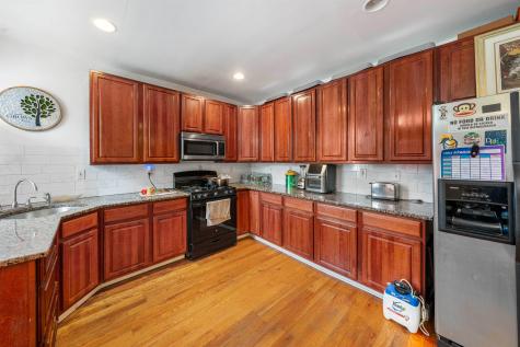 180 Thorne Street Jersey City NJ 07307