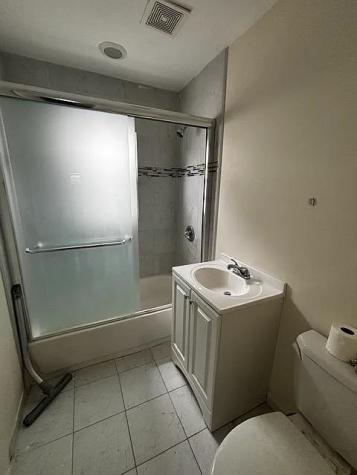 647 60th Street West New York NJ 07093