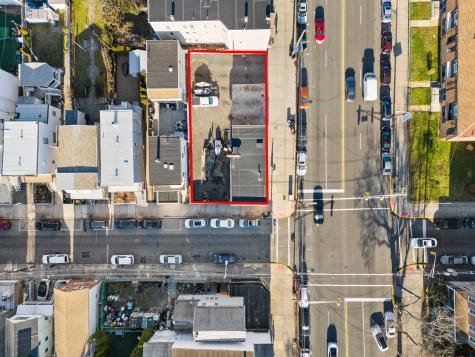 109-111 West 22nd Street Bayonne NJ 07002