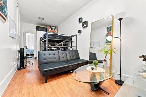 913 Summit Avenue Union City NJ 07087
