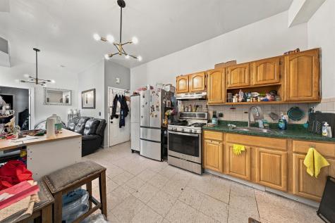 326 32nd Street Union City NJ 07087