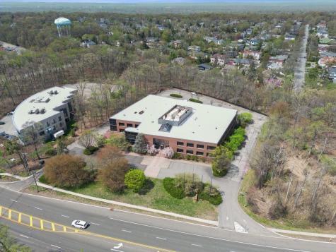 1000 Sylvan Avenue Englewood Cliffs NJ 07632