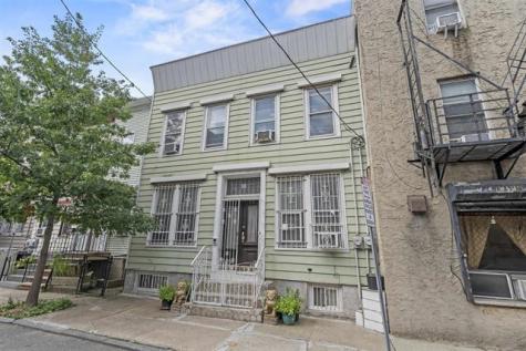 10 Smith Street Jersey City NJ 07306