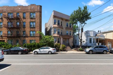 9 Sanford Place Jersey City NJ 07037