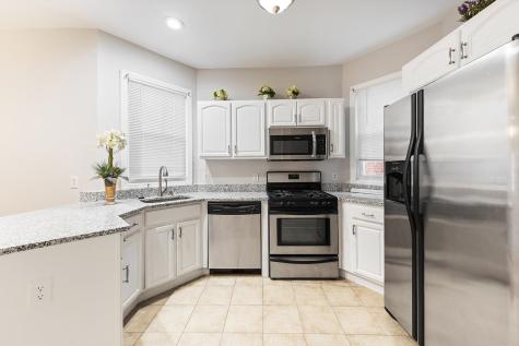 9 Sanford Place Jersey City NJ 07037