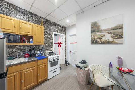 4508 Bergen Turnpike North Bergen NJ 07047