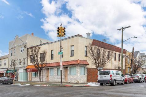 614-616 Broadway Bayonne NJ 07002