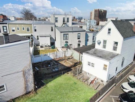115-7 Hackensack Plank Road Weehawken NJ 07086
