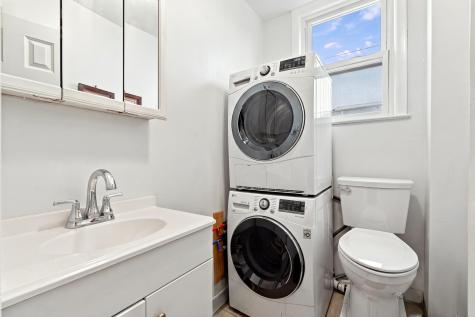 80 Mallory Avenue Jersey City NJ 07304