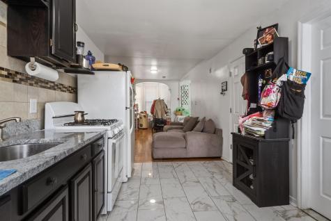 725 17th Street Union City NJ 07087