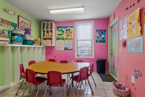 725 17th Street Union City NJ 07087