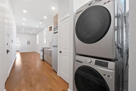 282 Baldwin Avenue Jersey City NJ 07306