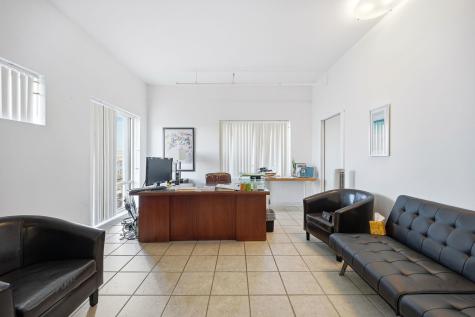 354 Avenue C Bayonne NJ 07002