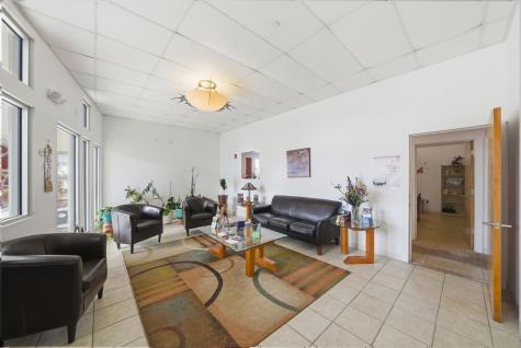 354 Avenue C Bayonne NJ 07002