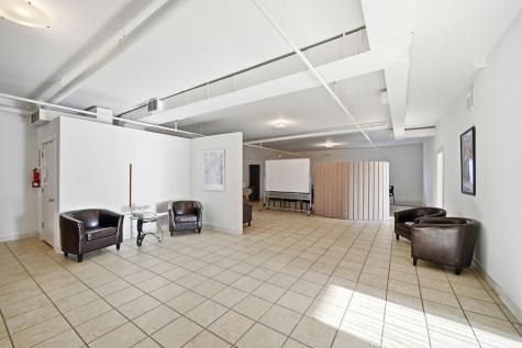 354 Avenue C Bayonne NJ 07002