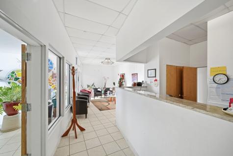 354 Avenue C Bayonne NJ 07002