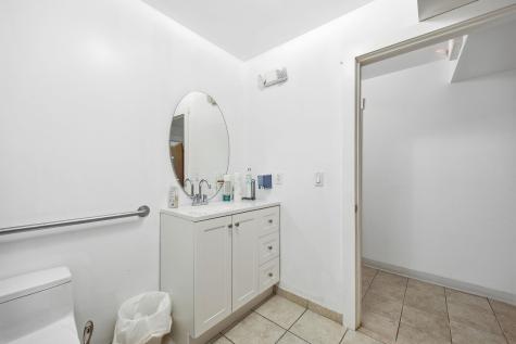 354 Avenue C Bayonne NJ 07002