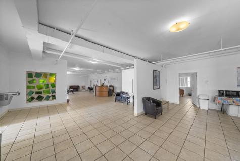 354 Avenue C Bayonne NJ 07002
