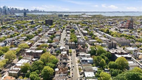 386 Bergen Avenue Jersey City NJ 07304