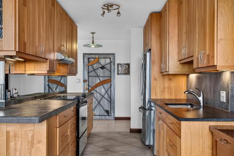 380 Mountain Road Union City NJ 07087