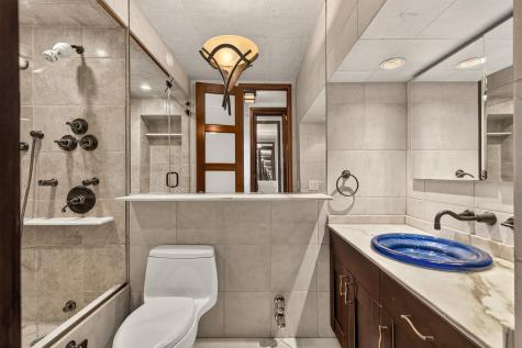 380 Mountain Road Union City NJ 07087