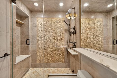 380 Mountain Road Union City NJ 07087