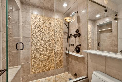380 Mountain Road Union City NJ 07087