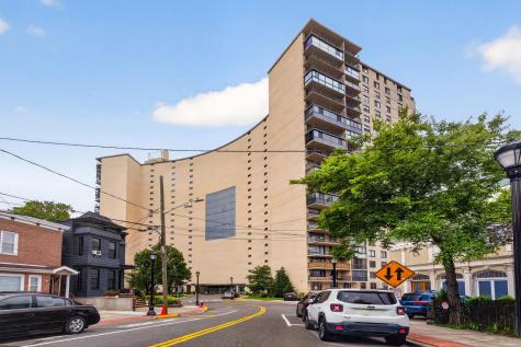 380 Mountain Road Union City NJ 07087