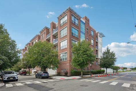 3 Greenwich Drive Jersey City NJ 07305