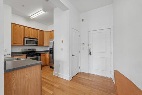 3 Greenwich Drive Jersey City NJ 07305
