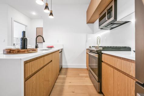 649 38th Street Union City NJ 07087