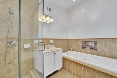236 Columbus Avenue Palisades Park NJ 07650