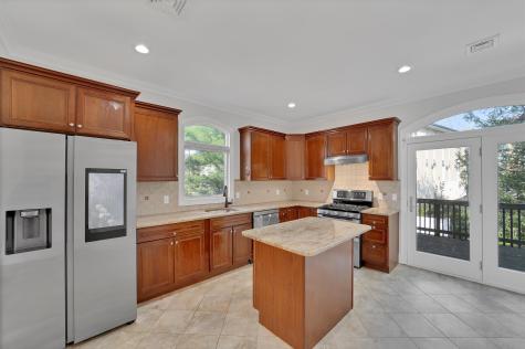 236 Columbus Avenue Palisades Park NJ 07650