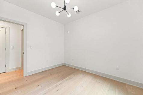 62 Gardner Avenue Jersey City NJ 07304