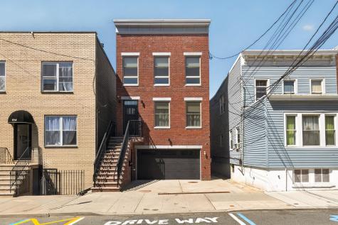 512 4th Street Union City NJ 07087