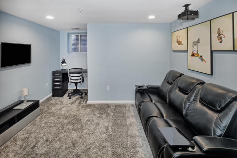 339 Oswego Court West New York NJ 07093