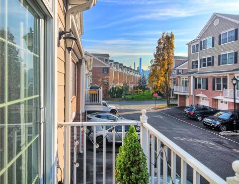 339 Oswego Court West New York NJ 07093