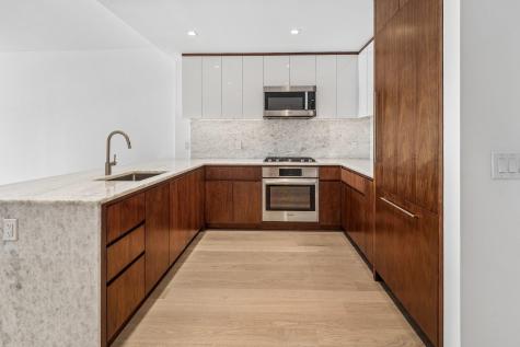 75 Park Lane South Jersey City NJ 07310