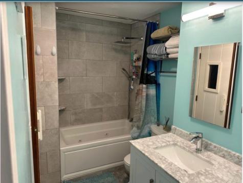 238 Harmon Cove Tower Secaucus NJ 07094