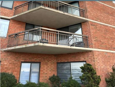 238 Harmon Cove Tower Secaucus NJ 07094