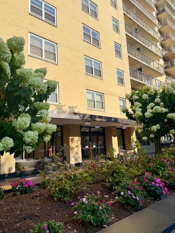 6600 Boulevard East West New York NJ 07093