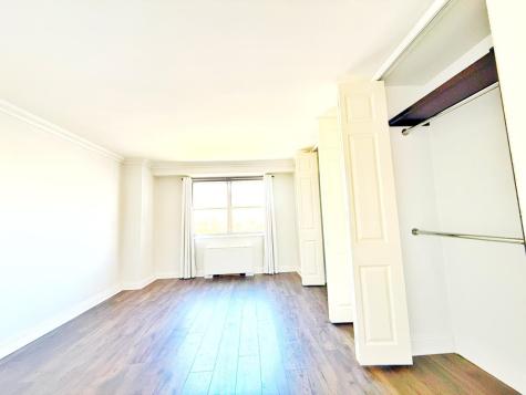 6600 Boulevard East West New York NJ 07093