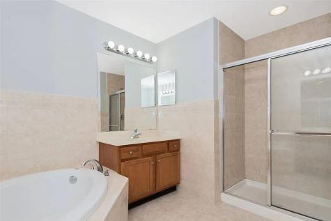 187 Blue Heron Drive Secaucus NJ 07094