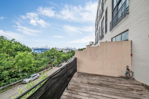518-536 Gregory Avenue Weehawken NJ 07086