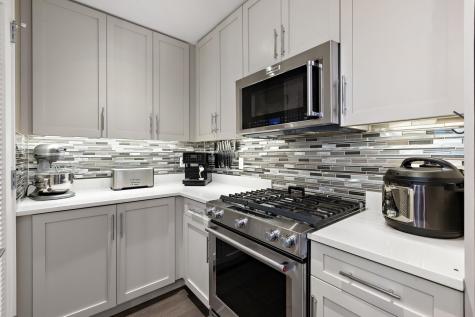 800 Avenue At Port Imperial Weehawken NJ 07086