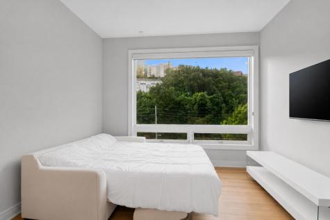 3 Somerset Lane Edgewater NJ 07020