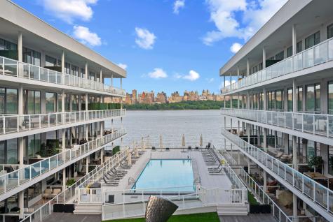 3 Somerset Lane Edgewater NJ 07020