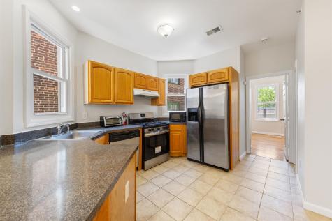9 Sanford Place Jersey City NJ 07307